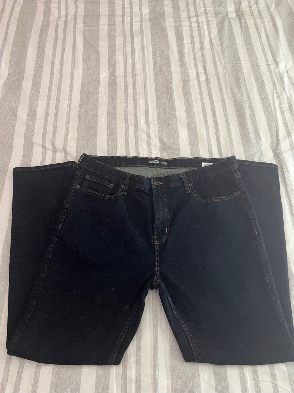 NWOT Old Navy Men's Stretch Skinny Built-In Flex Jeans 38x32 - Rinse Wash